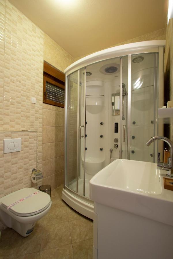 Royal Bay Apartamento Dobra Voda Exterior foto