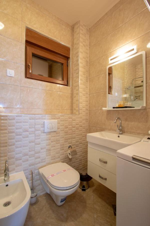 Royal Bay Apartamento Dobra Voda Exterior foto